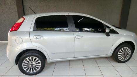 FIAT Punto 1.4 FLEX 4P, Foto 9