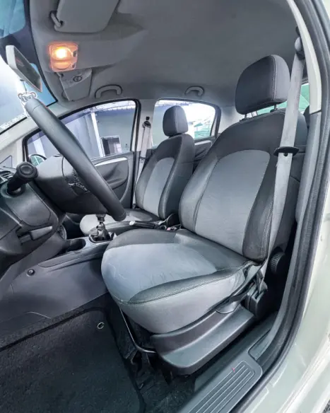 FIAT Punto 1.6 16V 4P ESSENCE FLEX, Foto 9