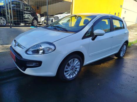 FIAT Punto 1.6 16V 4P ESSENCE FLEX, Foto 1