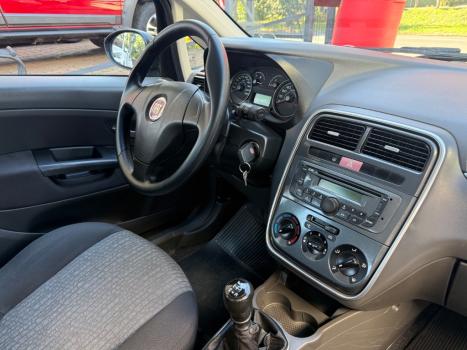FIAT Punto 1.6 16V 4P ESSENCE FLEX, Foto 6