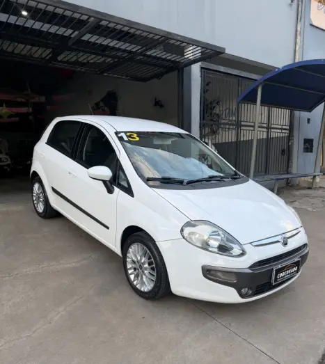 FIAT Punto 1.6 16V 4P ESSENCE FLEX, Foto 1