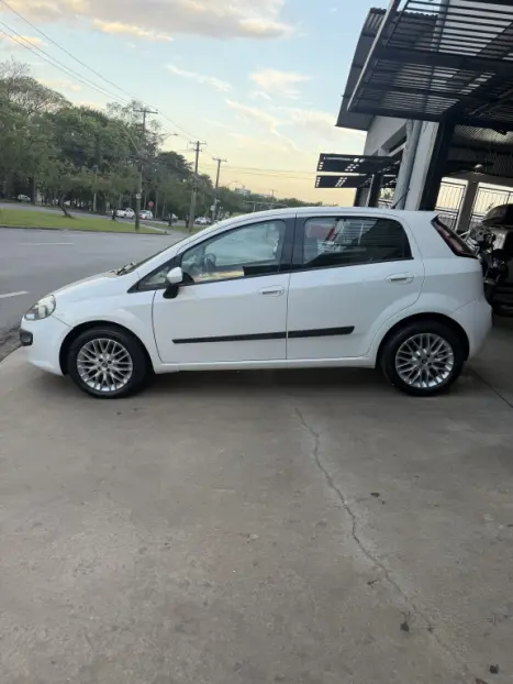 FIAT Punto 1.6 16V 4P ESSENCE FLEX, Foto 6