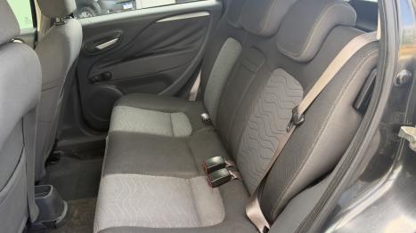 FIAT Punto 1.6 16V 4P ESSENCE FLEX, Foto 8
