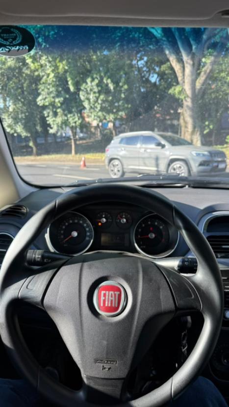 FIAT Punto 1.6 16V 4P ESSENCE FLEX, Foto 4
