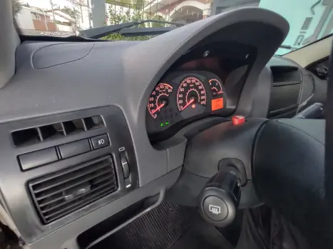 FIAT Siena 1.0 16V 4P ELX, Foto 8