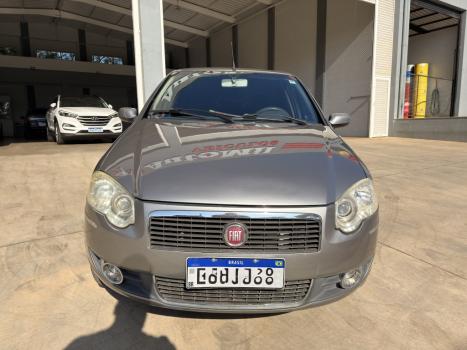 FIAT Siena 1.8 4P HLX FLEX, Foto 2