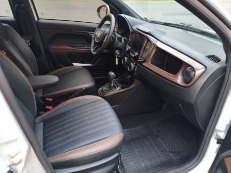 FIAT Strada 1.0 12V TURBO 200 FLEX RANCH CABINE DUPLA CVT AUTOM�TICO, Foto 9