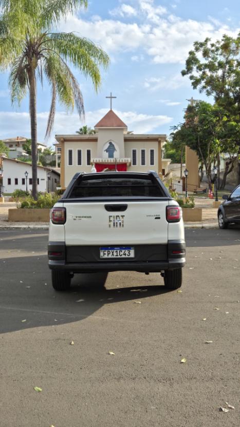 FIAT Strada 1.3 4P FIREFLY FLEX VOLCANO CABINE DUPLA AUTOM�TICO, Foto 9