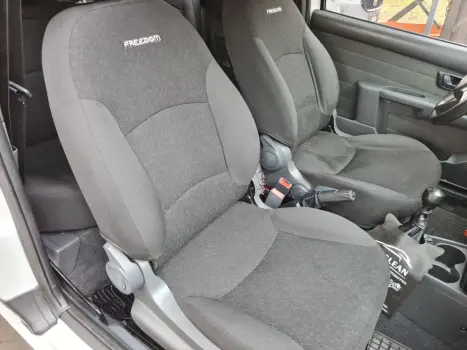FIAT Strada 1.4 FLEX 3P FREEDOM CABINE DUPLA, Foto 9