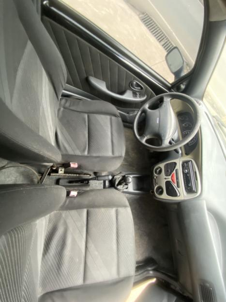 FIAT Strada 1.5 CABINE ESTENDIDA, Foto 2