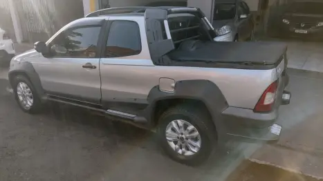 FIAT Strada 1.8 16V ADVENTURE LOCKER  FLEX CABINE DUPLA MANGALARGA MARCHADOR, Foto 4