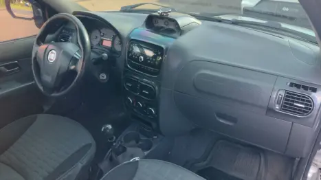 FIAT Strada 1.8 16V ADVENTURE LOCKER  FLEX CABINE DUPLA MANGALARGA MARCHADOR, Foto 6
