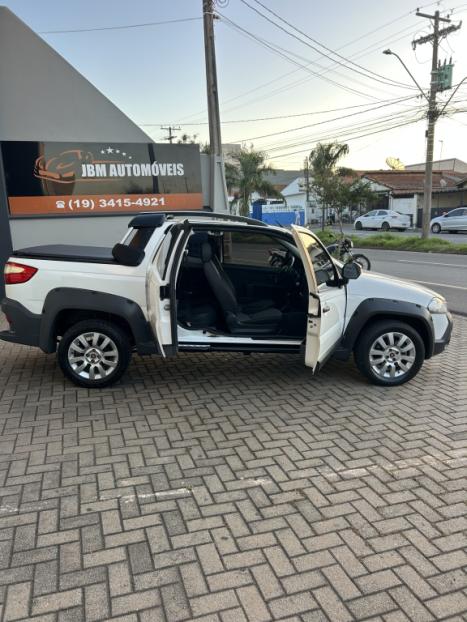 FIAT Strada 1.8 16V 3P FLEX MPI CABINE DUPLA ADVENTURE EXTREME, Foto 2