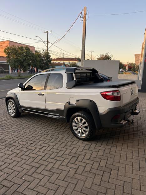 FIAT Strada 1.8 16V 3P FLEX MPI CABINE DUPLA ADVENTURE EXTREME, Foto 4