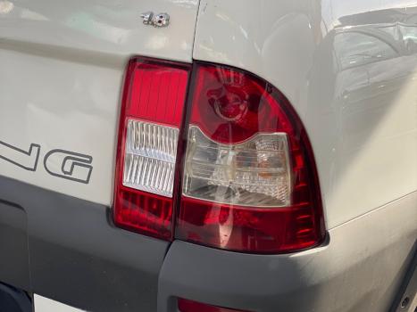 FIAT Strada 1.8 16V TREKKING FLEX CABINE ESTENDIDA MANGALARGA MARCHADOR, Foto 11