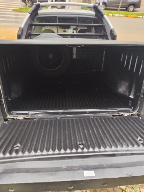 FIAT Strada 1.8 FLEX ADVENTURE LOCKER CABINE DUPLA, Foto 2