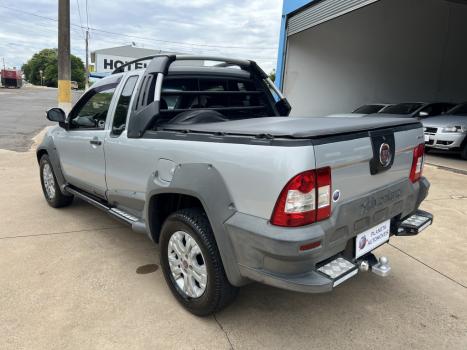 FIAT Strada 1.8 FLEX ADVENTURE CABINE ESTENDIDA, Foto 2