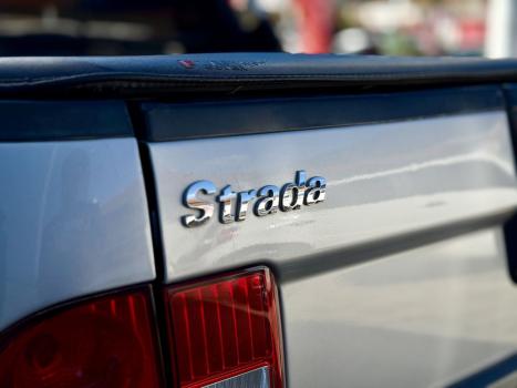 FIAT Strada 1.8 FLEX ADVENTURE CABINE ESTENDIDA, Foto 8