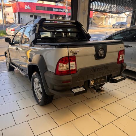 FIAT Strada 1.8 FLEX ADVENTURE LOCKER CABINE DUPLA, Foto 4