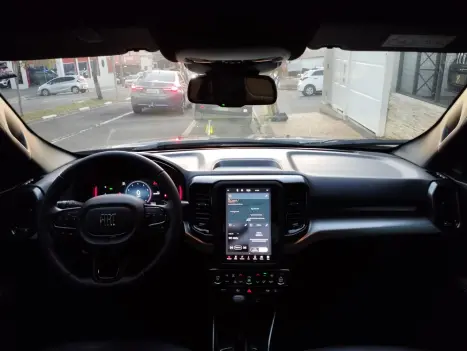 FIAT Toro 1.3 16V 4P FLEX 270 TURBO VOLCANO AUTOMÁTICO, Foto 13 FIAT Toro 1.3 16V 4P FLEX 270 TURBO VOLCANO AUTOMÁTICO, Foto 13