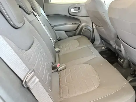 FIAT Toro 1.3 16V 4P FLEX 270 TURBO FREEDOM AUTOM�TICO, Foto 13