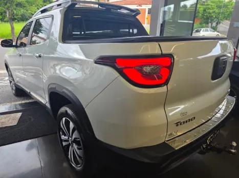 FIAT Toro 1.3 16V 4P FLEX 270 TURBO VOLCANO AUTOM�TICO, Foto 4