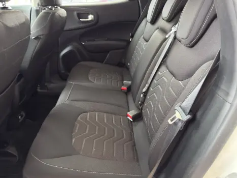 FIAT Toro 1.3 16V 4P FLEX 270 TURBO FREEDOM AUTOM�TICO, Foto 12