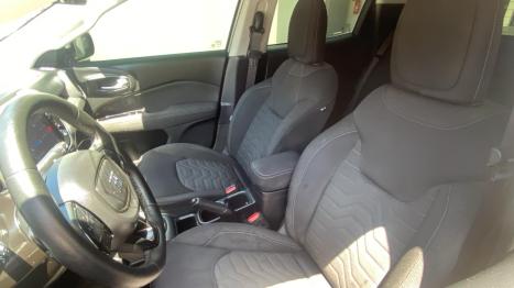 FIAT Toro 1.3 16V 4P FLEX 270 TURBO FREEDOM AUTOM�TICO, Foto 9