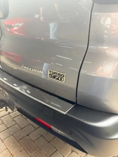 FIAT Toro 1.3 16V 4P FLEX 270 TURBO FREEDOM AUTOM�TICO, Foto 8