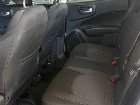 FIAT Toro 1.3 16V 4P FLEX 270 TURBO FREEDOM AUTOM�TICO, Foto 9