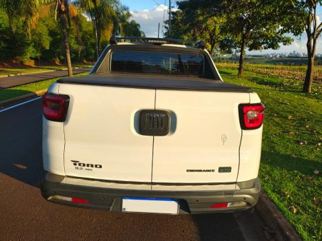 FIAT Toro 1.3 16V 4P FLEX 270 TURBO ENDURANCE AUTOM�TICO, Foto 2