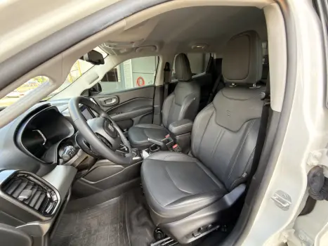 FIAT Toro 1.3 16V 4P FLEX 270 TURBO VOLCANO AUTOMÁTICO, Foto 10