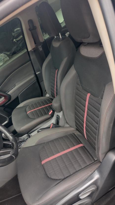 FIAT Toro 1.8 16V 4P FLEX FREEDOM ROAD AUTOM�TICO, Foto 5