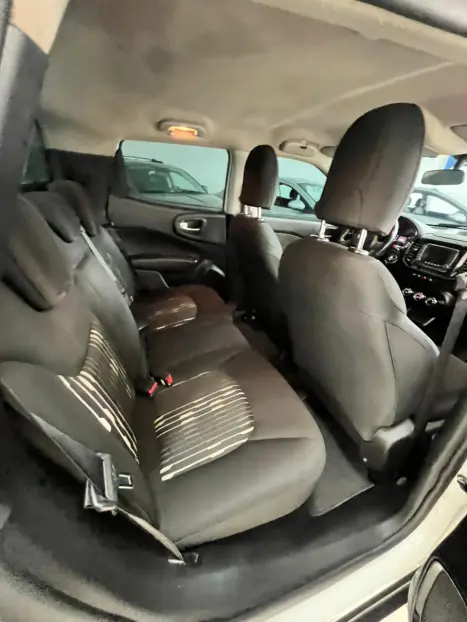 FIAT Toro 1.8 16V 4P FLEX FREEDOM AUTOMTICO, Foto 11