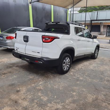 FIAT Toro 1.8 16V 4P FLEX FREEDOM ROAD AUTOMTICO, Foto 2