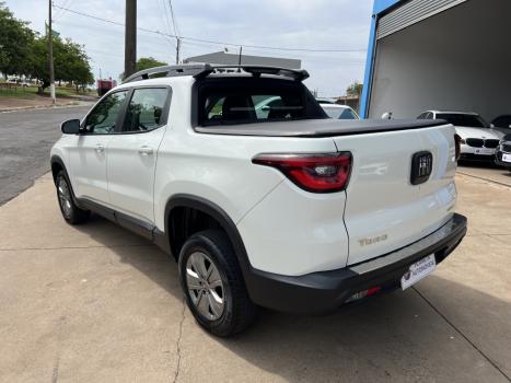 FIAT Toro 1.8 16V 4P FLEX FREEDOM AUTOMTICO, Foto 2