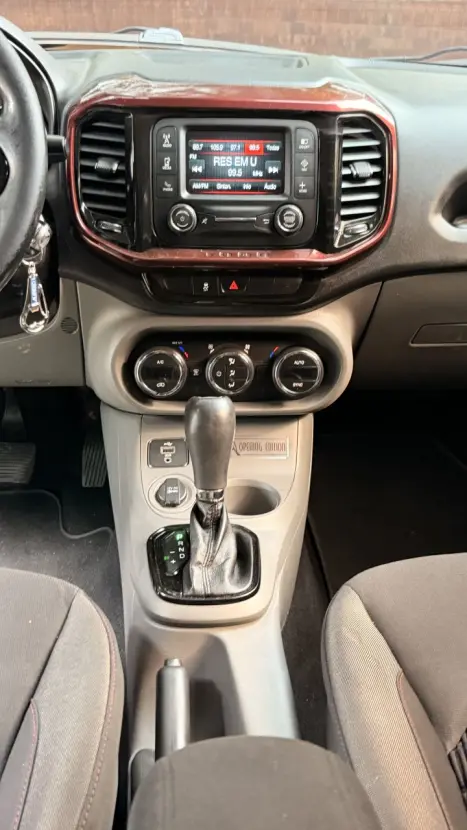 FIAT Toro 1.8 16V 4P FLEX FREEDOM OPEN EDITION AUTOM�TICO, Foto 8