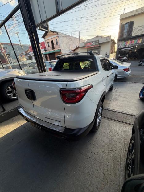FIAT Toro 1.8 16V 4P FLEX FREEDOM AUTOM�TICO, Foto 6