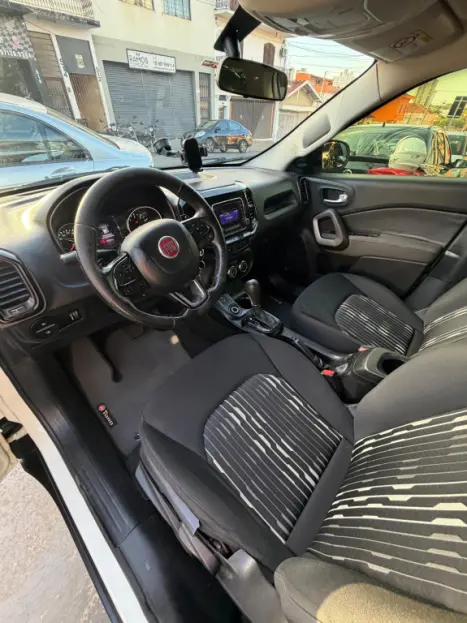 FIAT Toro 1.8 16V 4P FLEX FREEDOM AUTOM�TICO, Foto 10