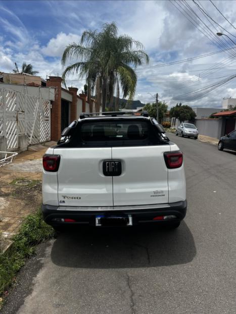 FIAT Toro 1.8 16V 4P FLEX FREEDOM AUTOM�TICO, Foto 3