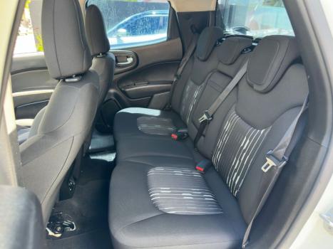 FIAT Toro 1.8 16V 4P FLEX FREEDOM AUTOM�TICO, Foto 13