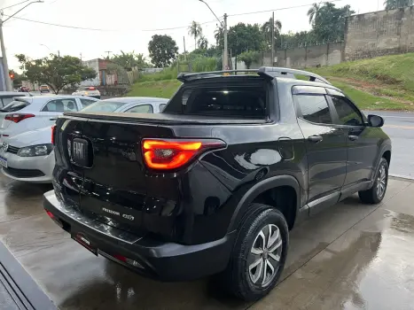 FIAT Toro 1.8 16V 4P FLEX FREEDOM AUTOM�TICO, Foto 4