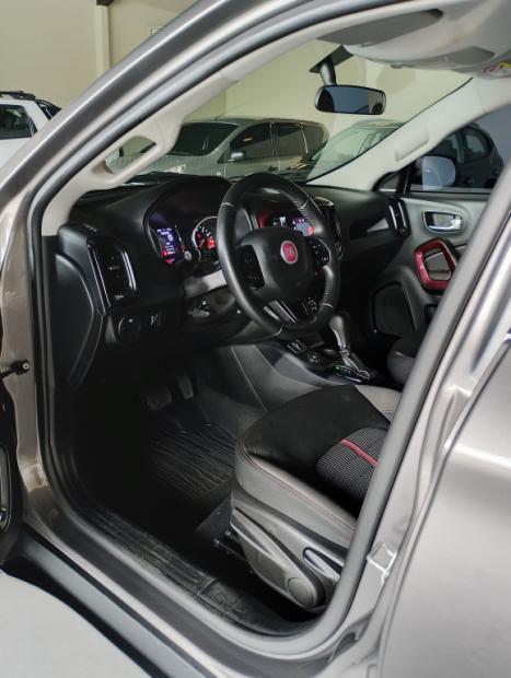 FIAT Toro 1.8 16V 4P FLEX FREEDOM AUTOM�TICO, Foto 9
