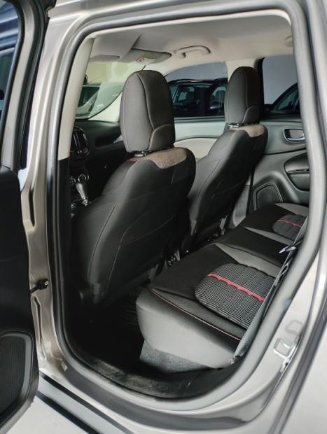 FIAT Toro 1.8 16V 4P FLEX FREEDOM AUTOM�TICO, Foto 10