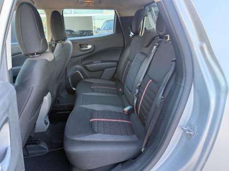 FIAT Toro 1.8 16V 4P FLEX FREEDOM ROAD AUTOM�TICO, Foto 9