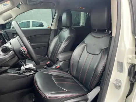 FIAT Toro 1.8 16V 4P FLEX FREEDOM AUTOM�TICO, Foto 14