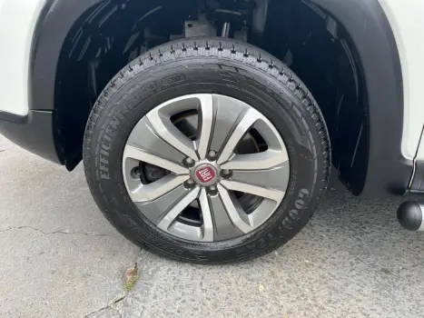 FIAT Toro 1.8 16V 4P FLEX FREEDOM AUTOM�TICO, Foto 16