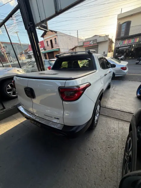 FIAT Toro 1.8 16V 4P FLEX FREEDOM AUTOM�TICO, Foto 7