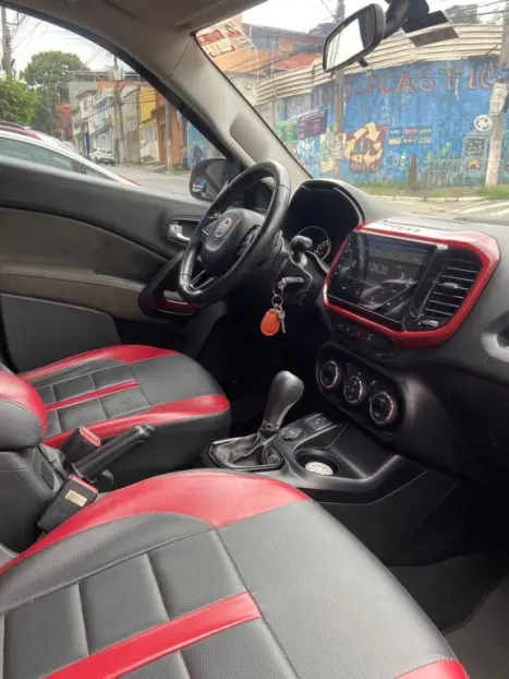 FIAT Toro 1.8 16V 4P FLEX FREEDOM AUTOM�TICO, Foto 8