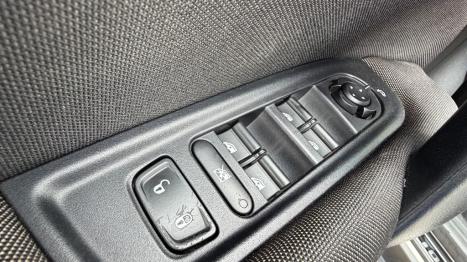 FIAT Toro 1.8 16V 4P FLEX FREEDOM AUTOM�TICO, Foto 11